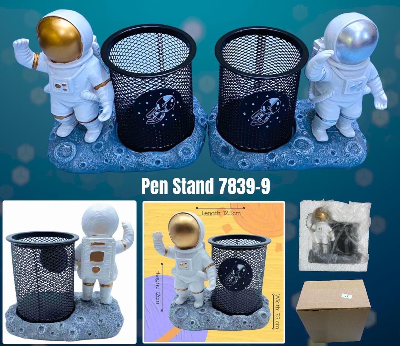 Character Pen Stand